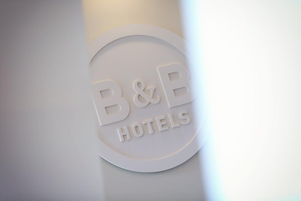 B&B Hotel Chartres Le Forum Le Coudray Bagian luar foto