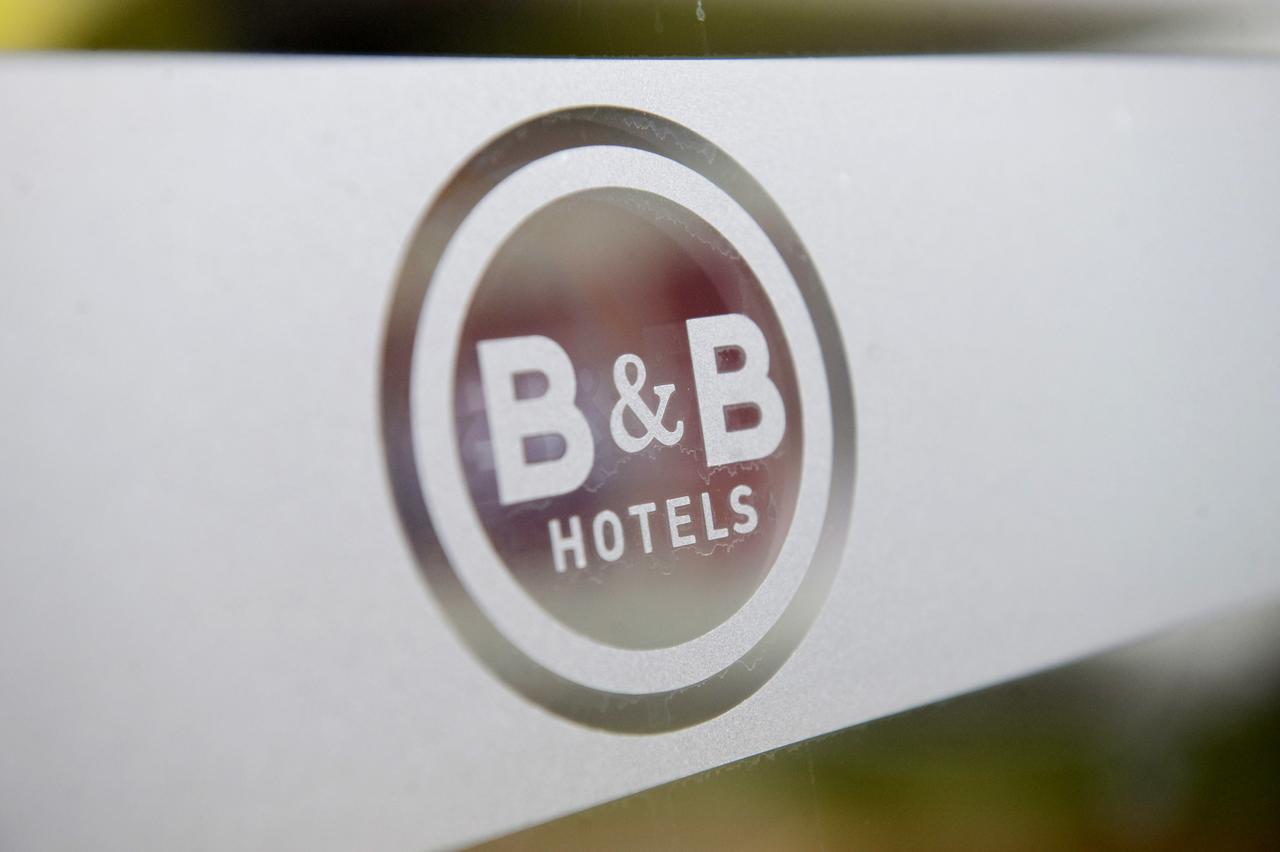 B&B Hotel Chartres Le Forum Le Coudray Bagian luar foto